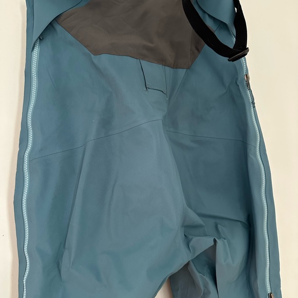 Patagonia Women’s Powslayer Bib Size Small - Picture 6 of 6